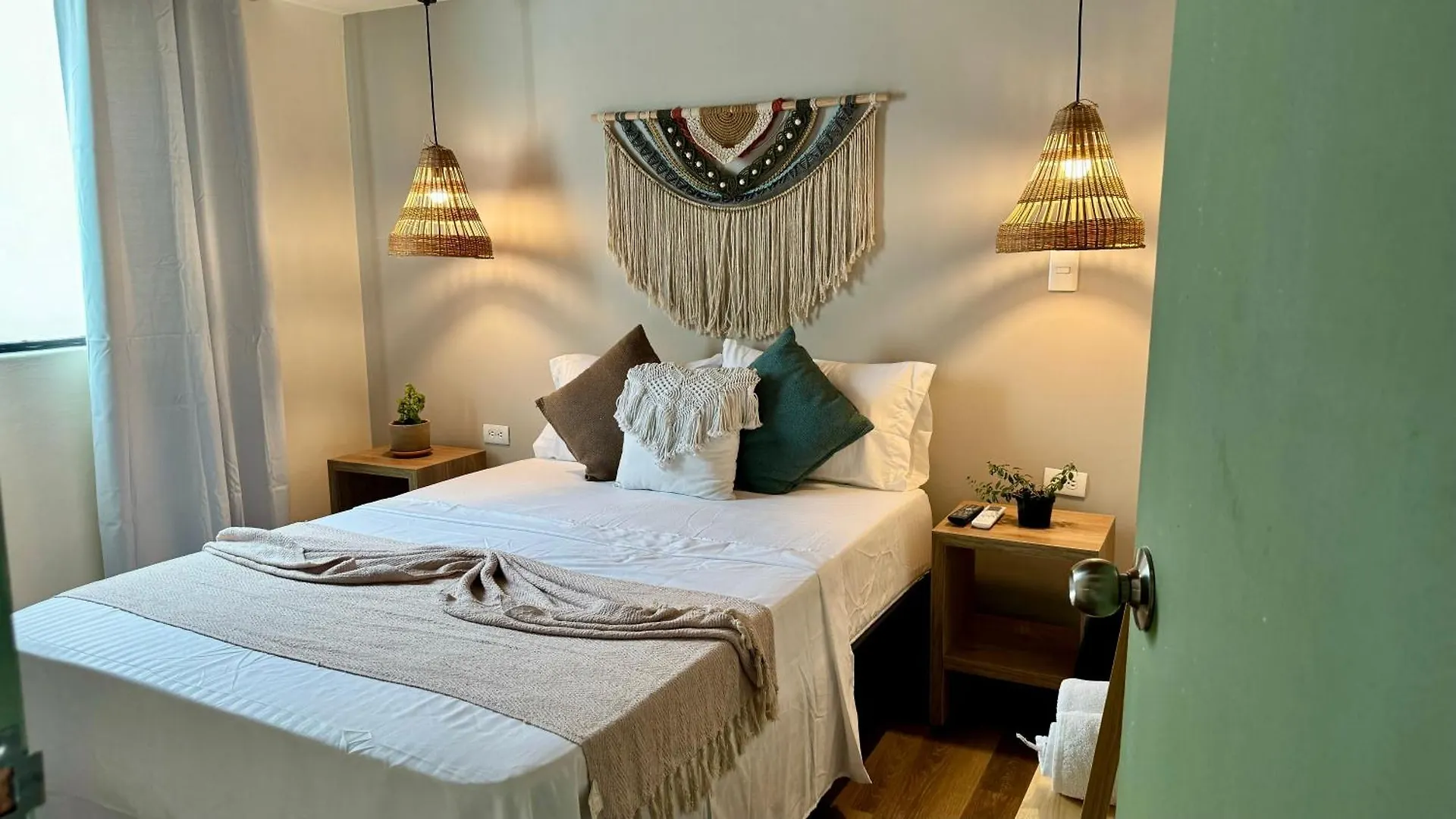 Luum Casa Hotel Manila Medellin Colombia