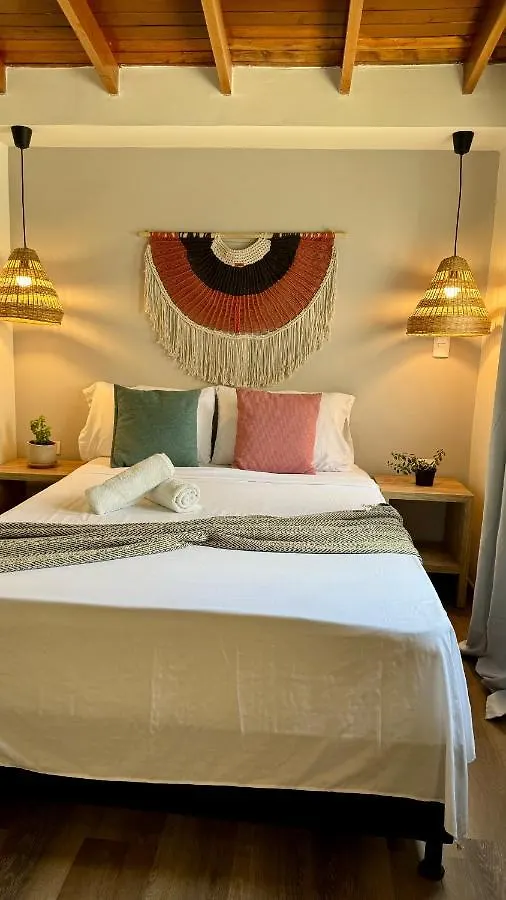 Luum Casa Hotel Manila Medellín