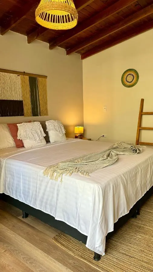 Luum Casa Hotel Manila Medellín Panzió