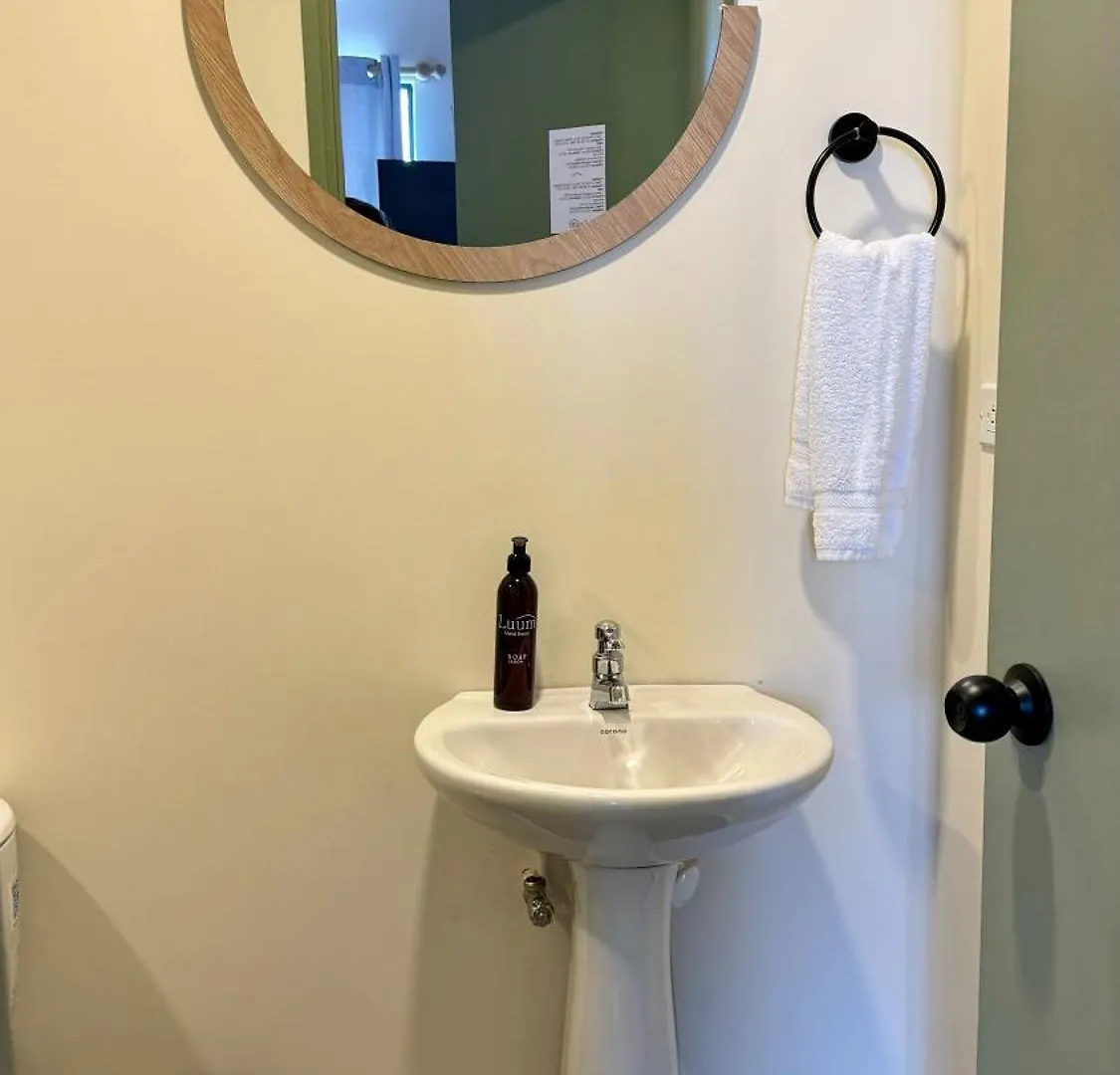 Luum Casa Hotel Manila Medellín Panzió