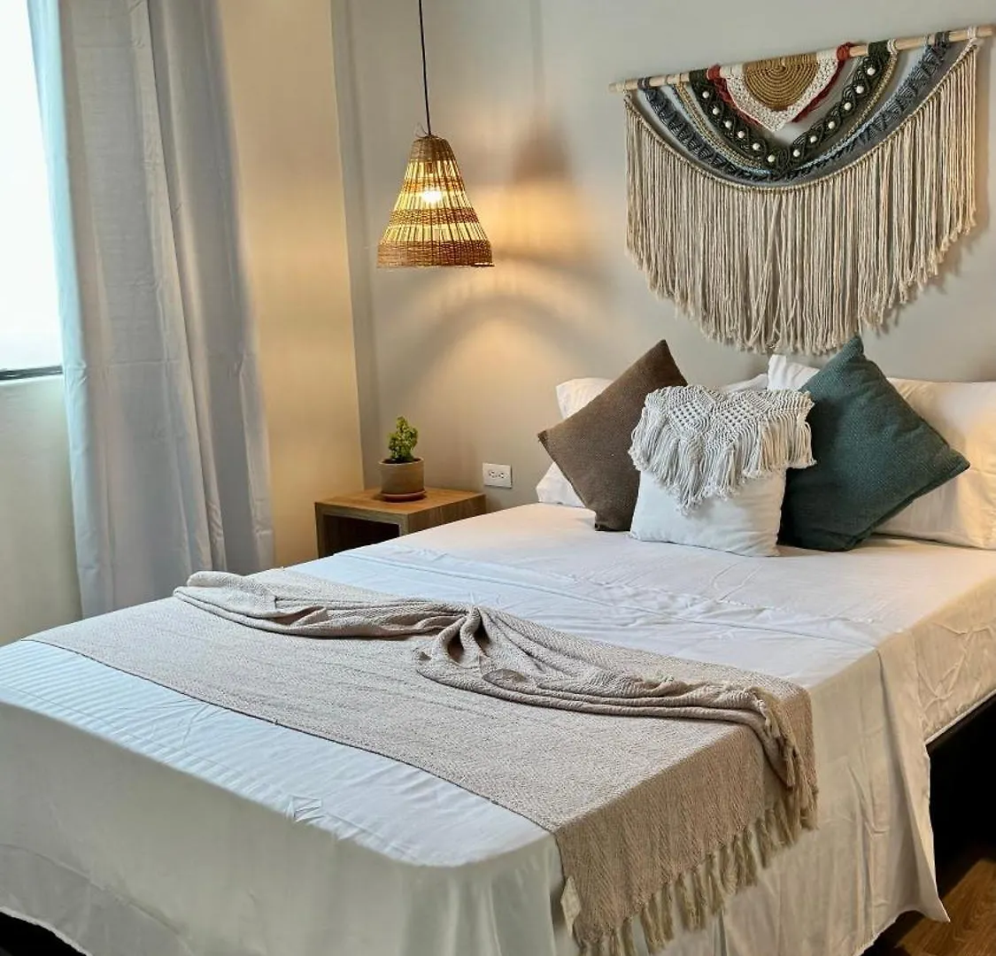 Luum Casa Hotel Manila Medellin 0*,